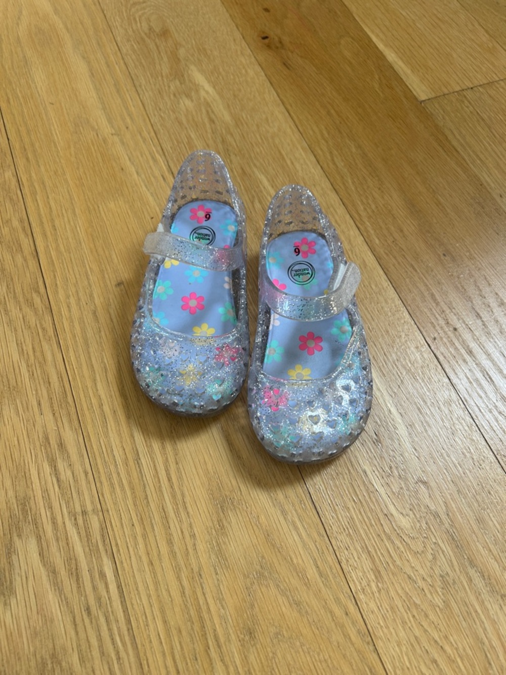 Wondernation size 6 Jellies
